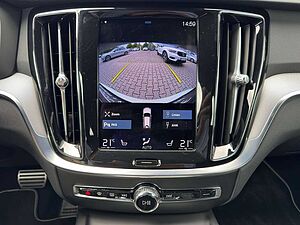 Volvo  B4 R-Design