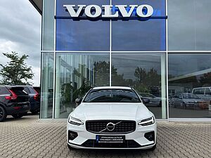 Volvo  B4 R-Design