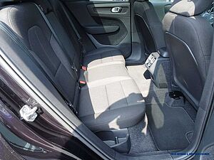 Volvo  T3 Geartronic Momentum