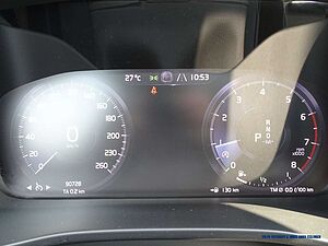 Volvo  T3 Geartronic Momentum