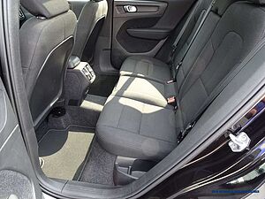 Volvo  T3 Geartronic Momentum