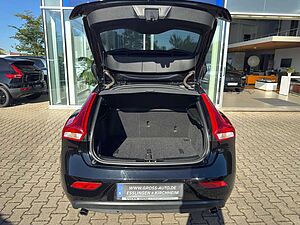 Volvo  T3 Kinetic