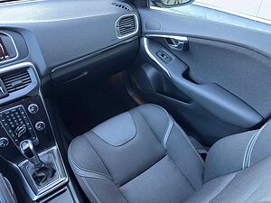 Volvo  T3 Kinetic