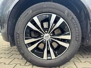 Volvo  T6 AWD Core