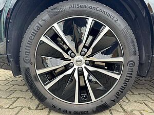 Volvo  T8 R-Design Expression AWD