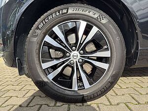 Volvo B4b Momentum Pro