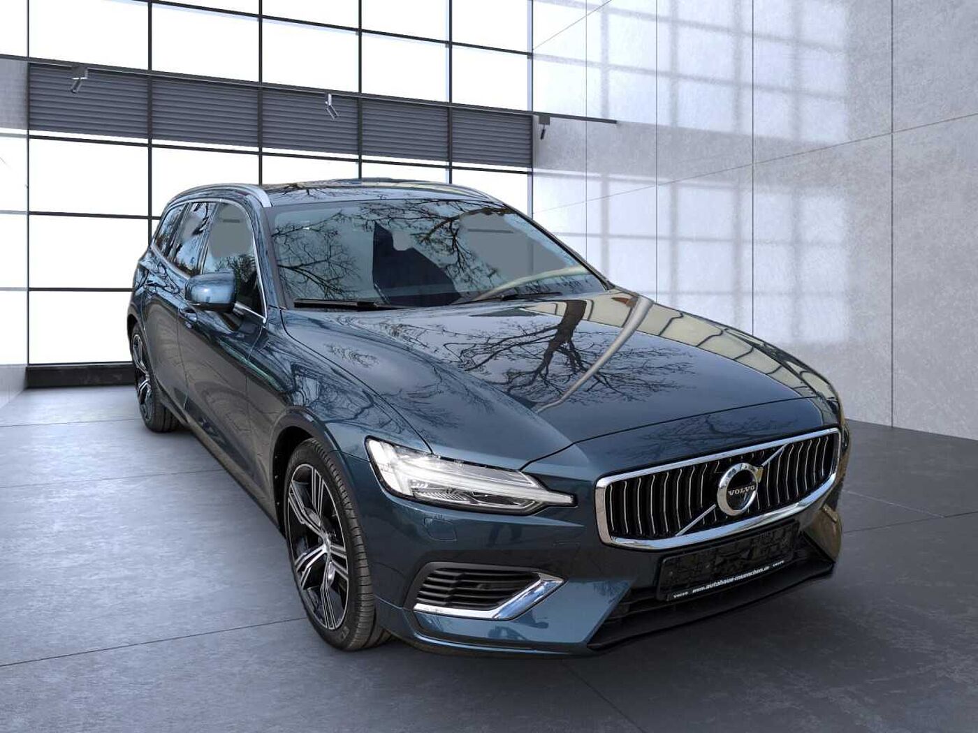 Volvo  V60 Inscription Plug-In Hybrid AWD