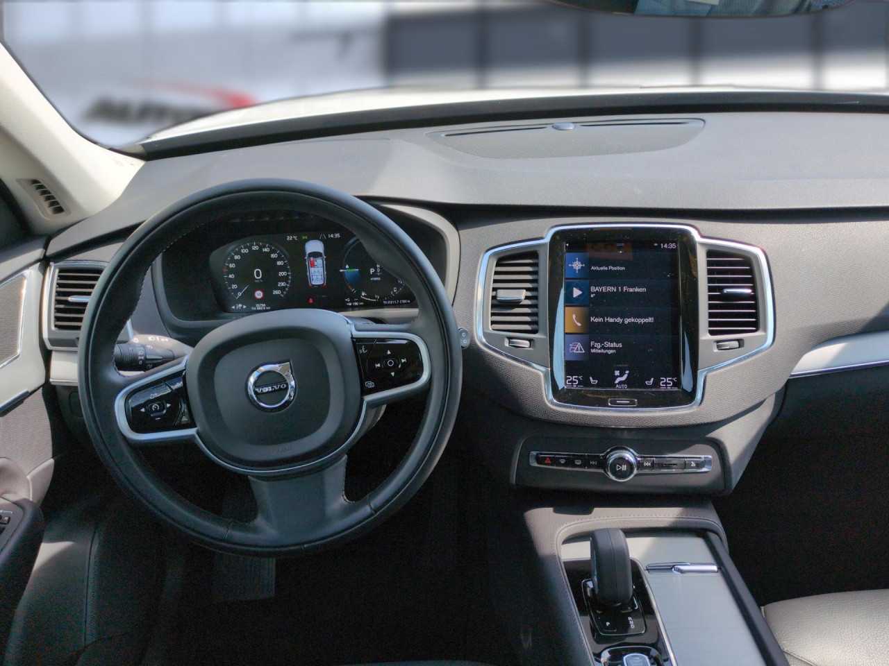 Volvo  XC90