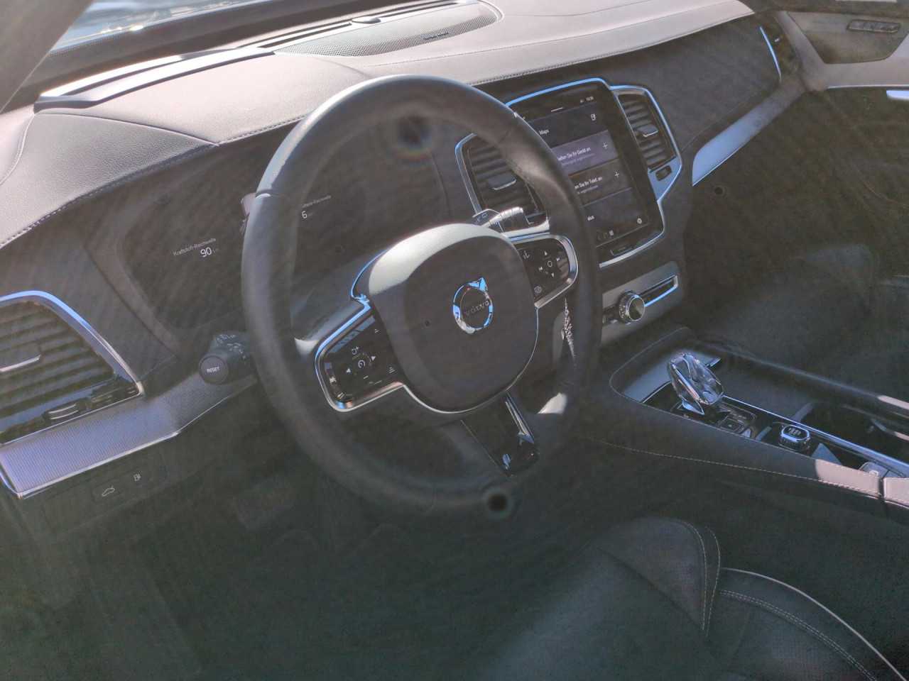 Volvo  XC90