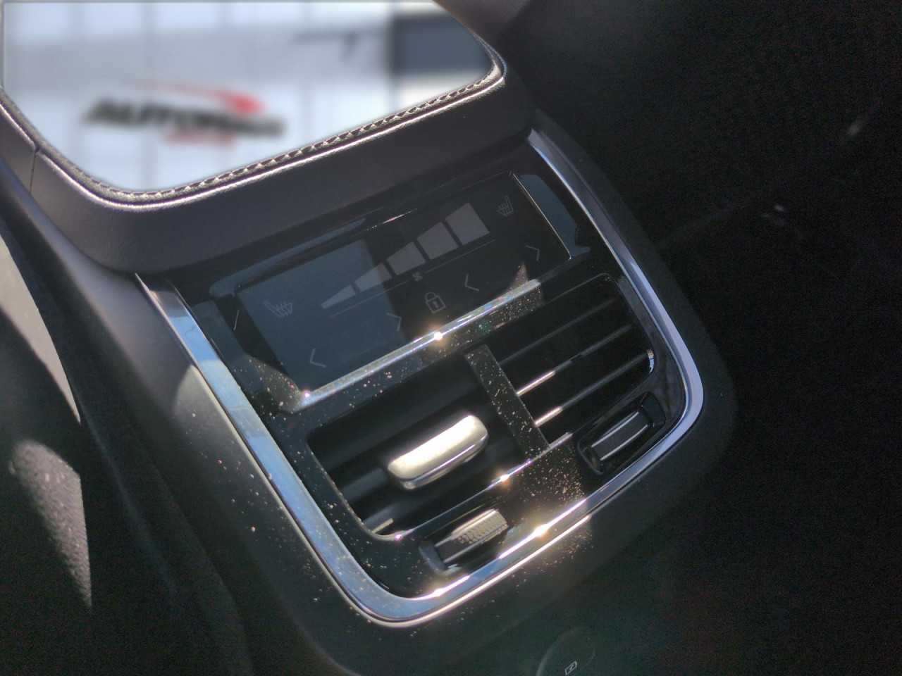 Volvo  XC90