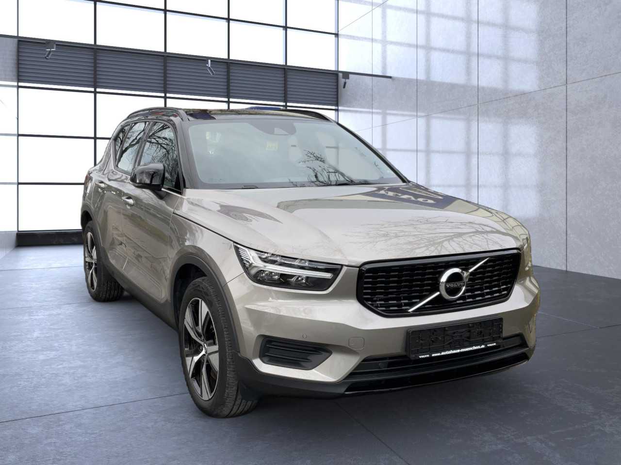 Volvo  XC40