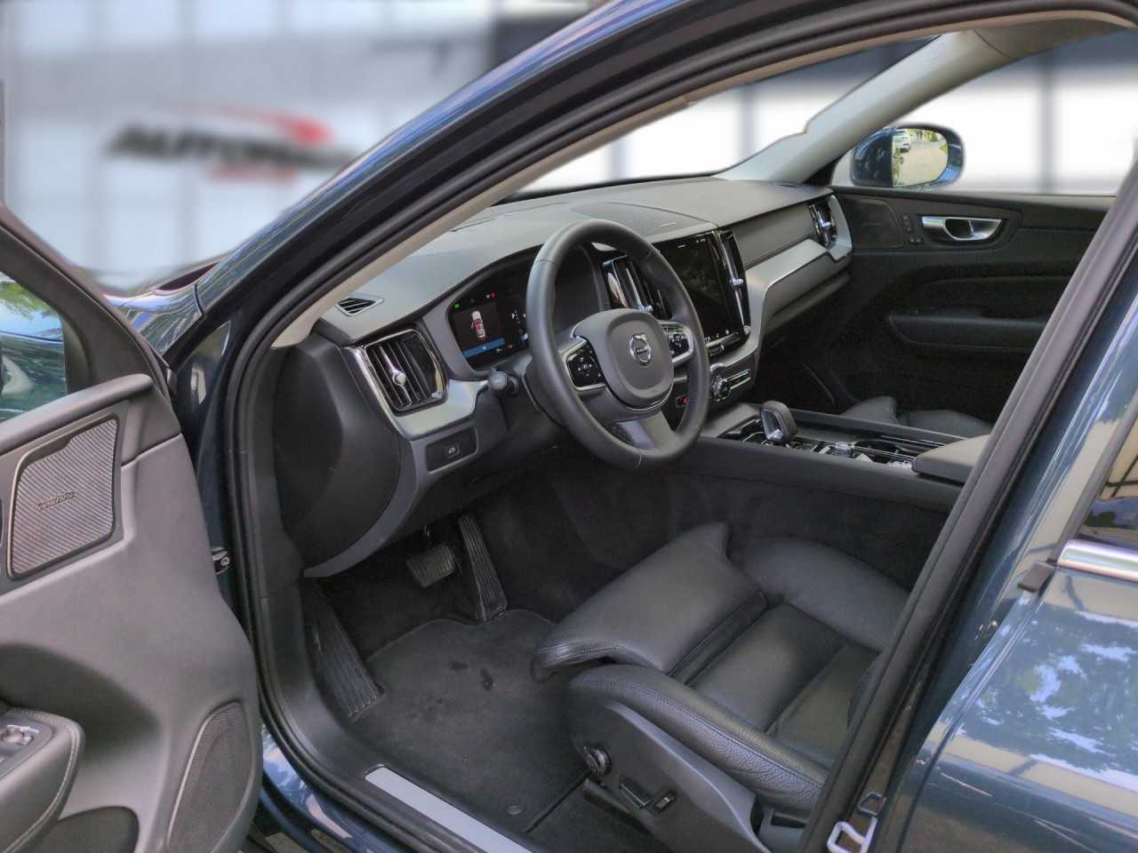 Volvo  XC60
