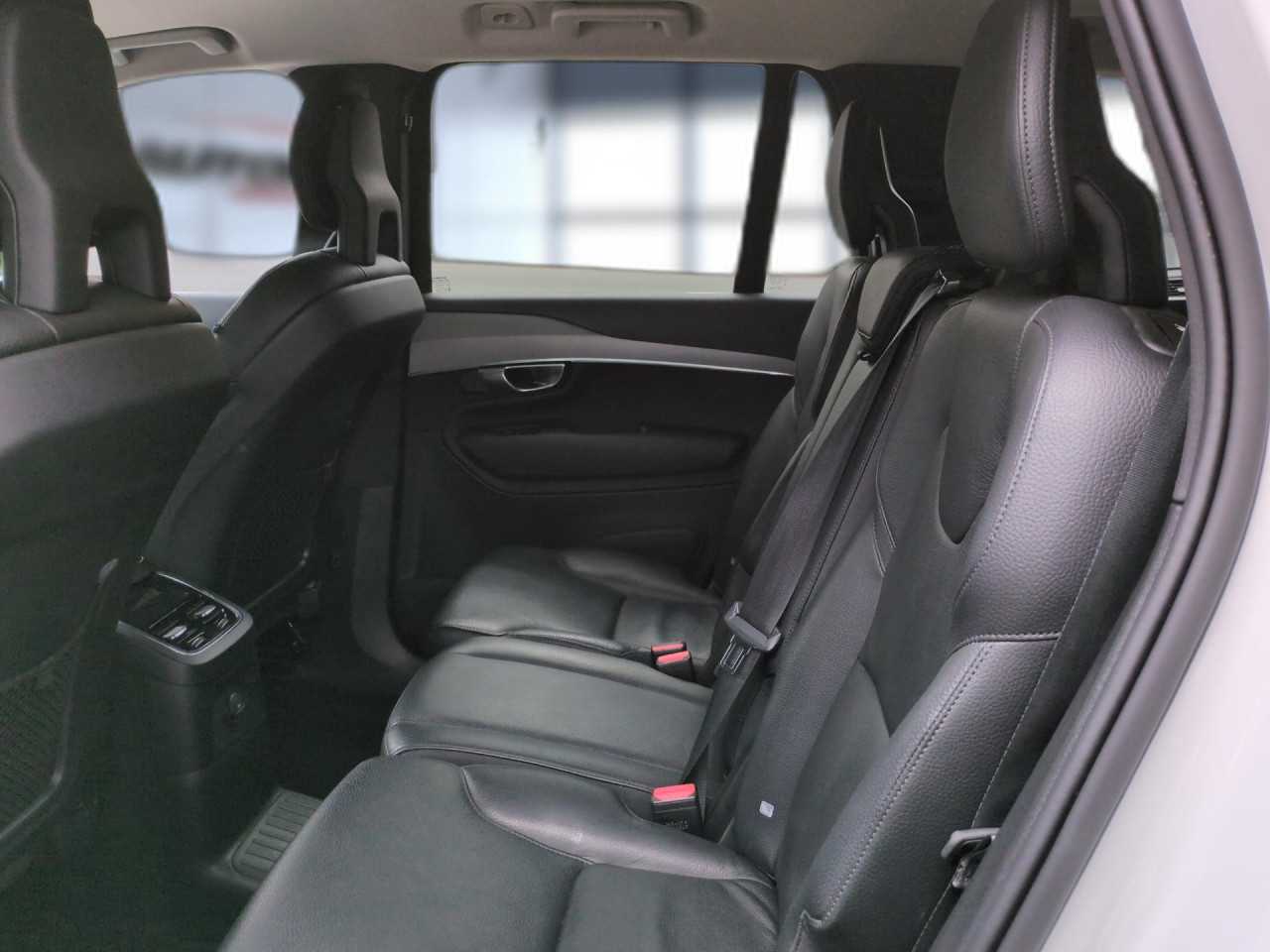 Volvo  XC90