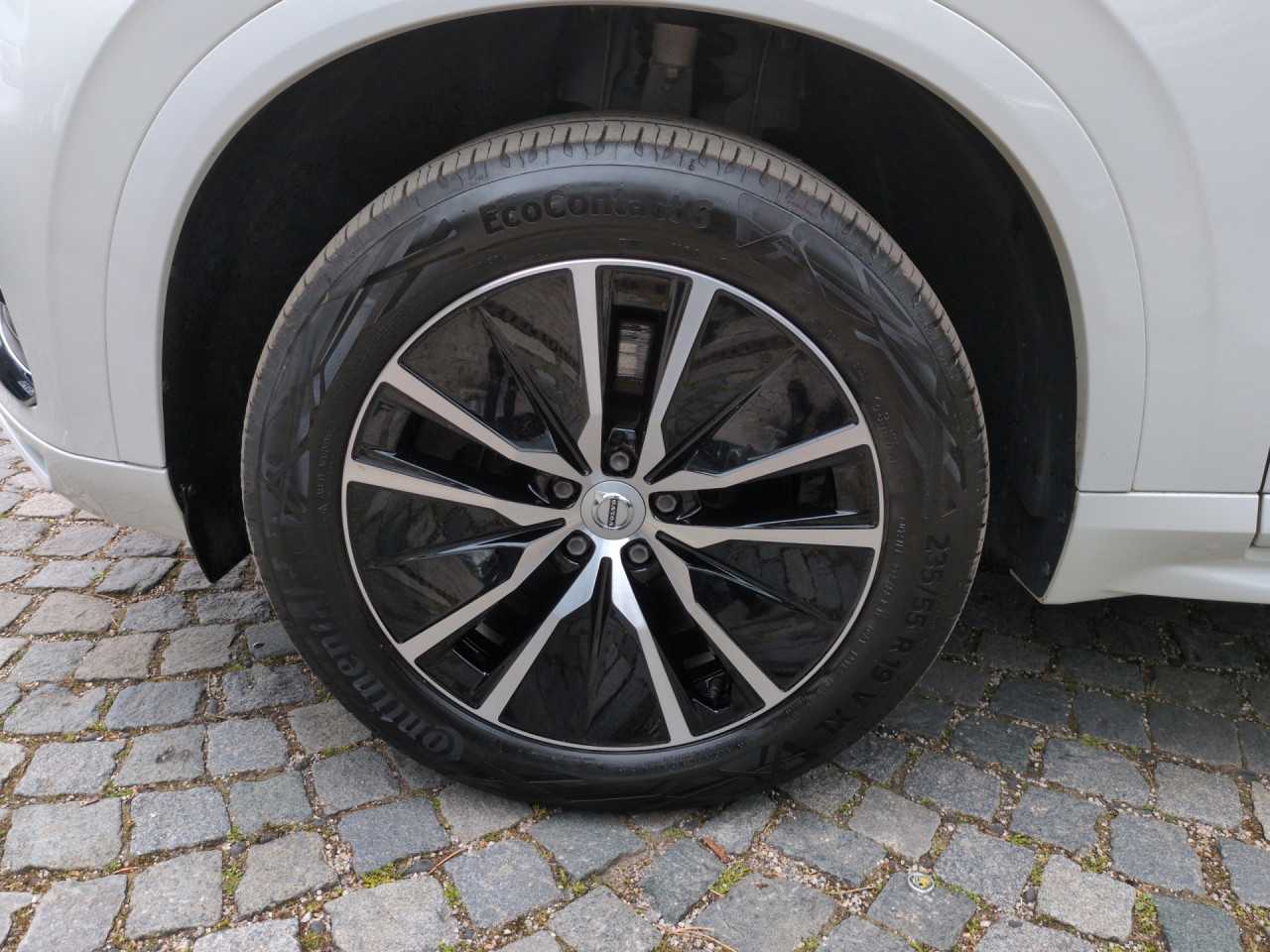 Volvo  XC90