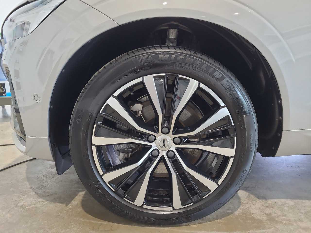 Volvo  XC60