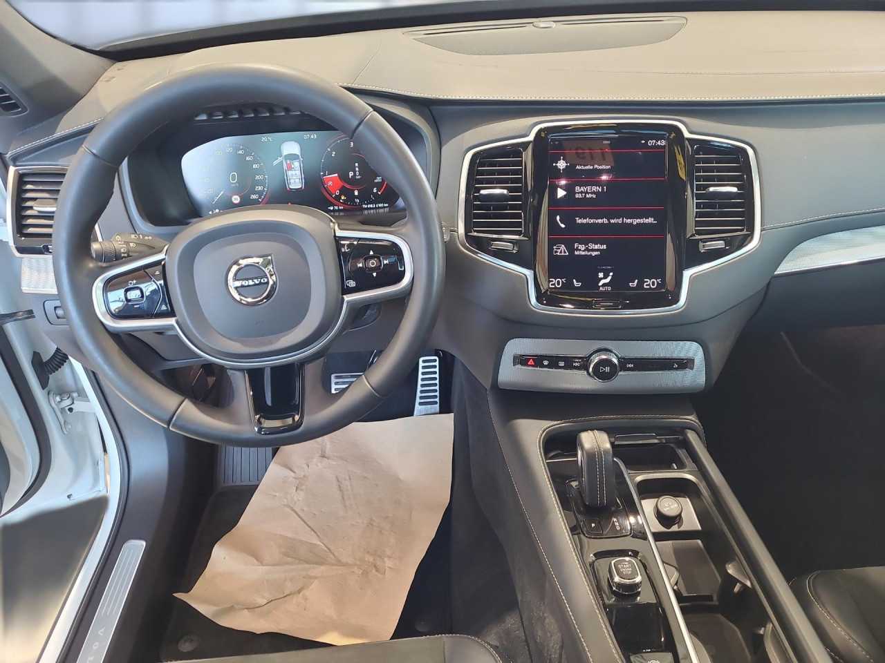 Volvo  XC90