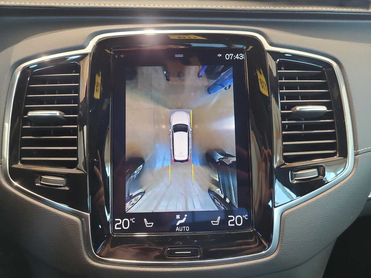Volvo  XC90