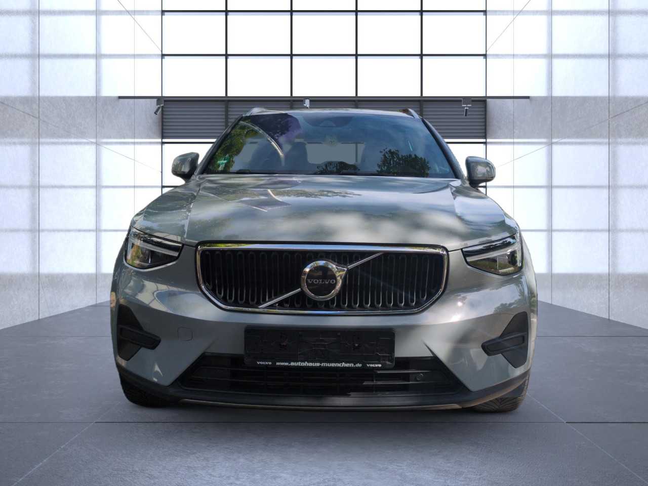 Volvo  XC40