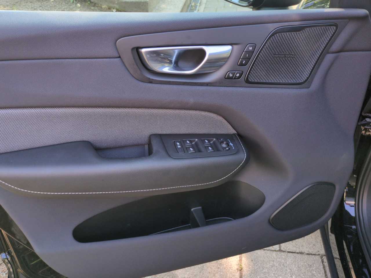 Volvo  XC60
