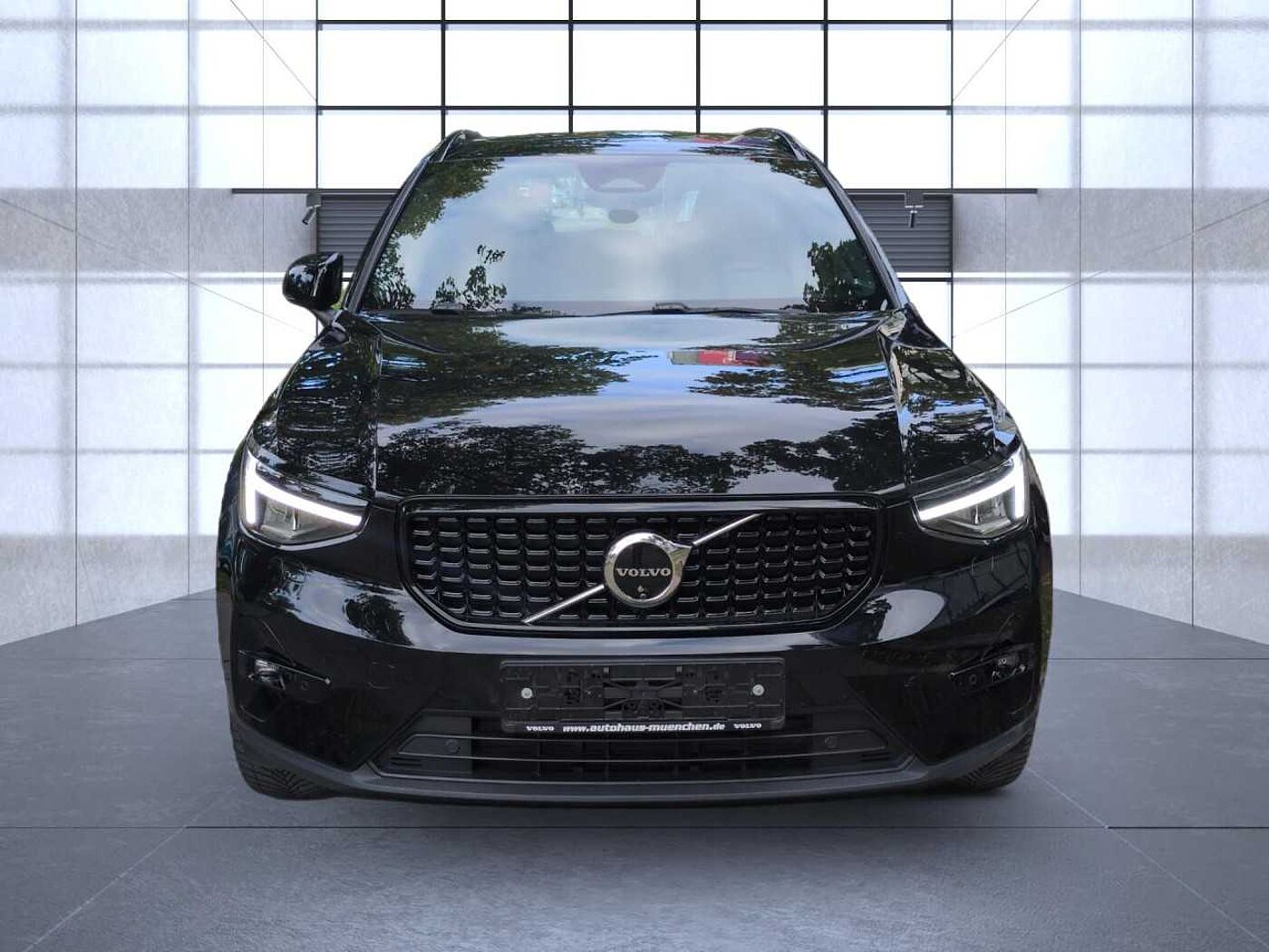 Volvo  XC40