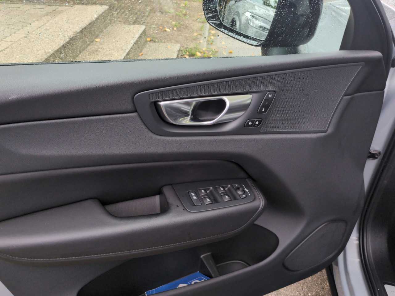 Volvo  XC60