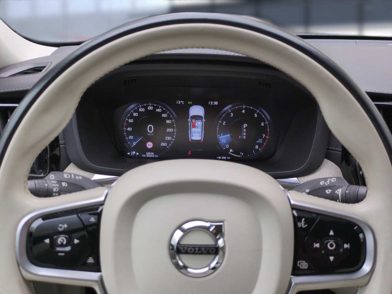 Volvo  XC60