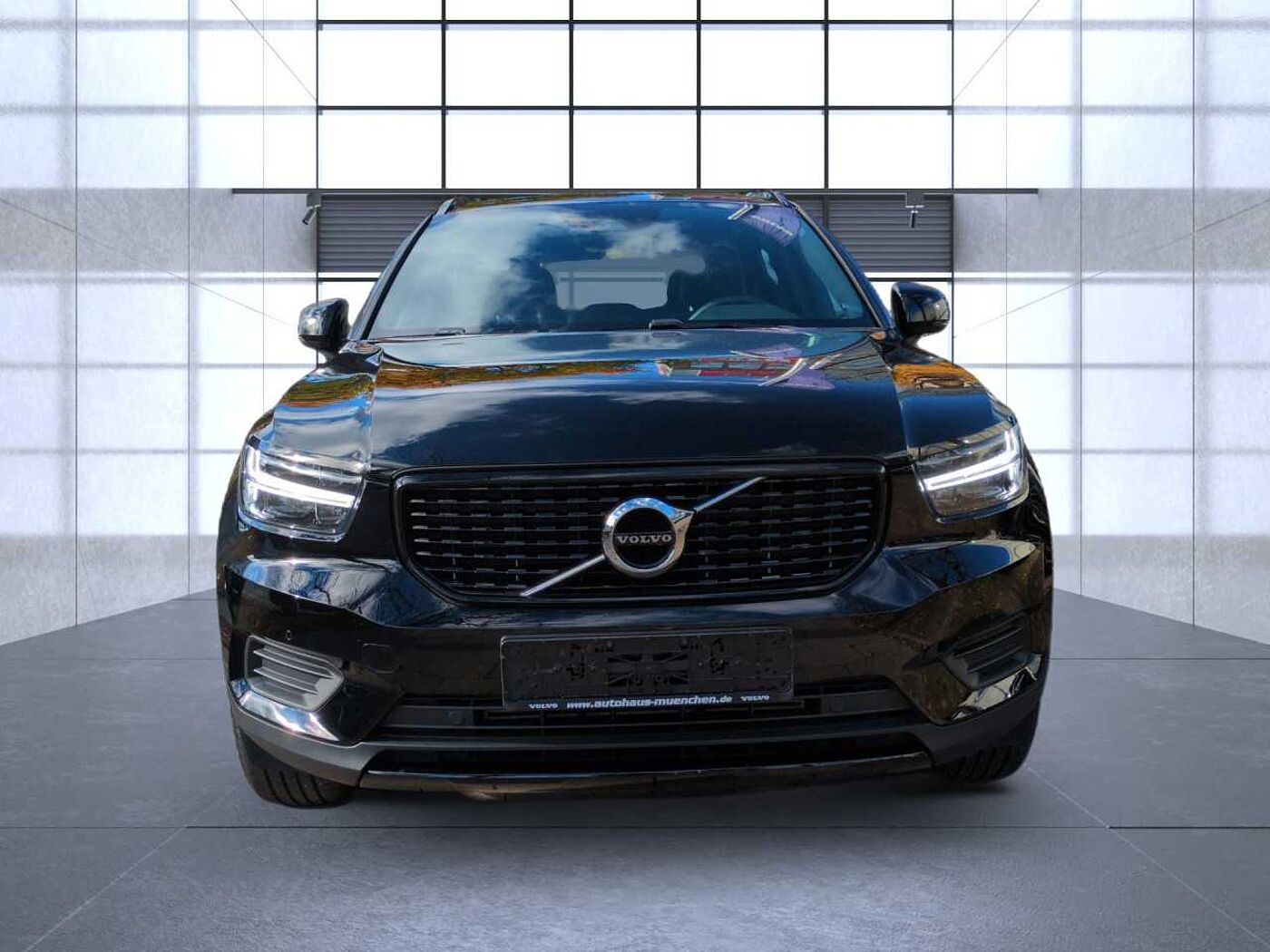 Volvo  XC40