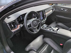 Volvo  V60 Inscription Plug-In Hybrid AWD