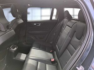 Volvo  V60 Inscription Plug-In Hybrid AWD