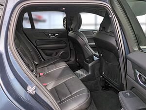Volvo  V60 Inscription Plug-In Hybrid AWD