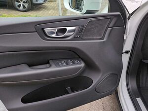 Volvo  XC60