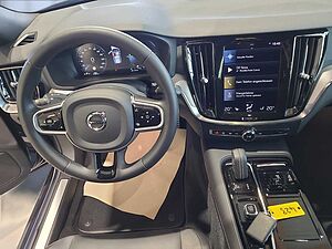 Volvo  V60 R Design Recharge Plug-In Hybrid AWD