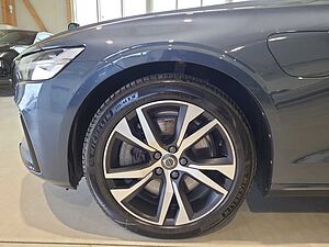 Volvo  V60 R Design Recharge Plug-In Hybrid AWD