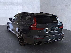 Volvo  V60 R Design Recharge Plug-In Hybrid AWD