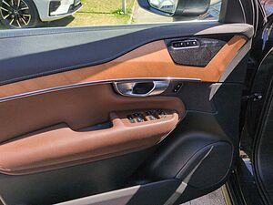 Volvo  XC90
