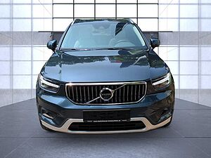 Volvo  XC40
