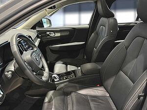 Volvo  XC40