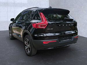Volvo  XC40