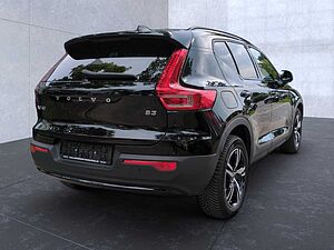 Volvo  XC40