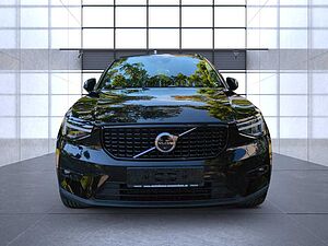 Volvo  XC40
