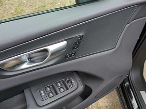 Volvo  XC60