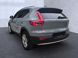 Volvo  XC40