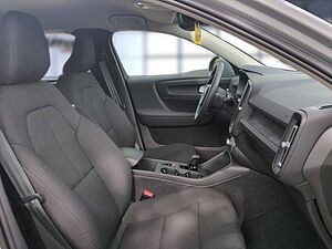 Volvo  XC40