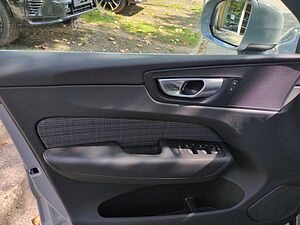 Volvo  XC60