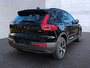 Volvo  XC40