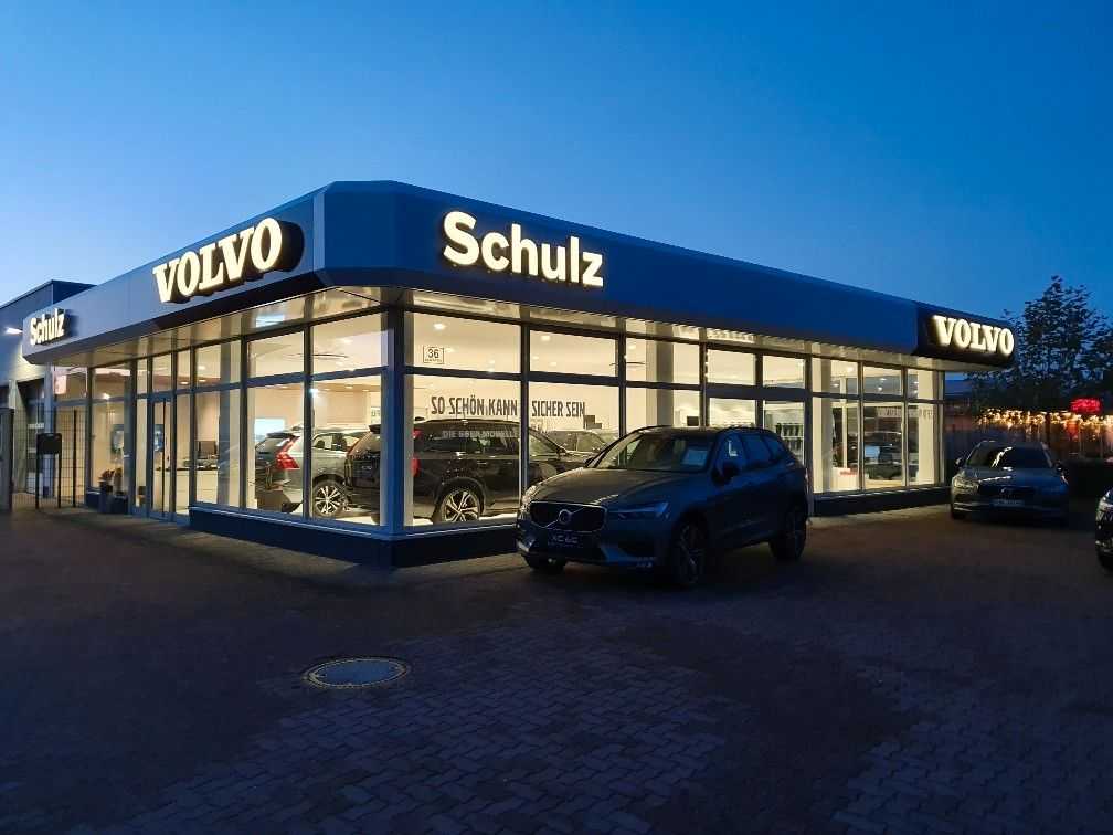 Volvo  B3 Plus Dark DKG