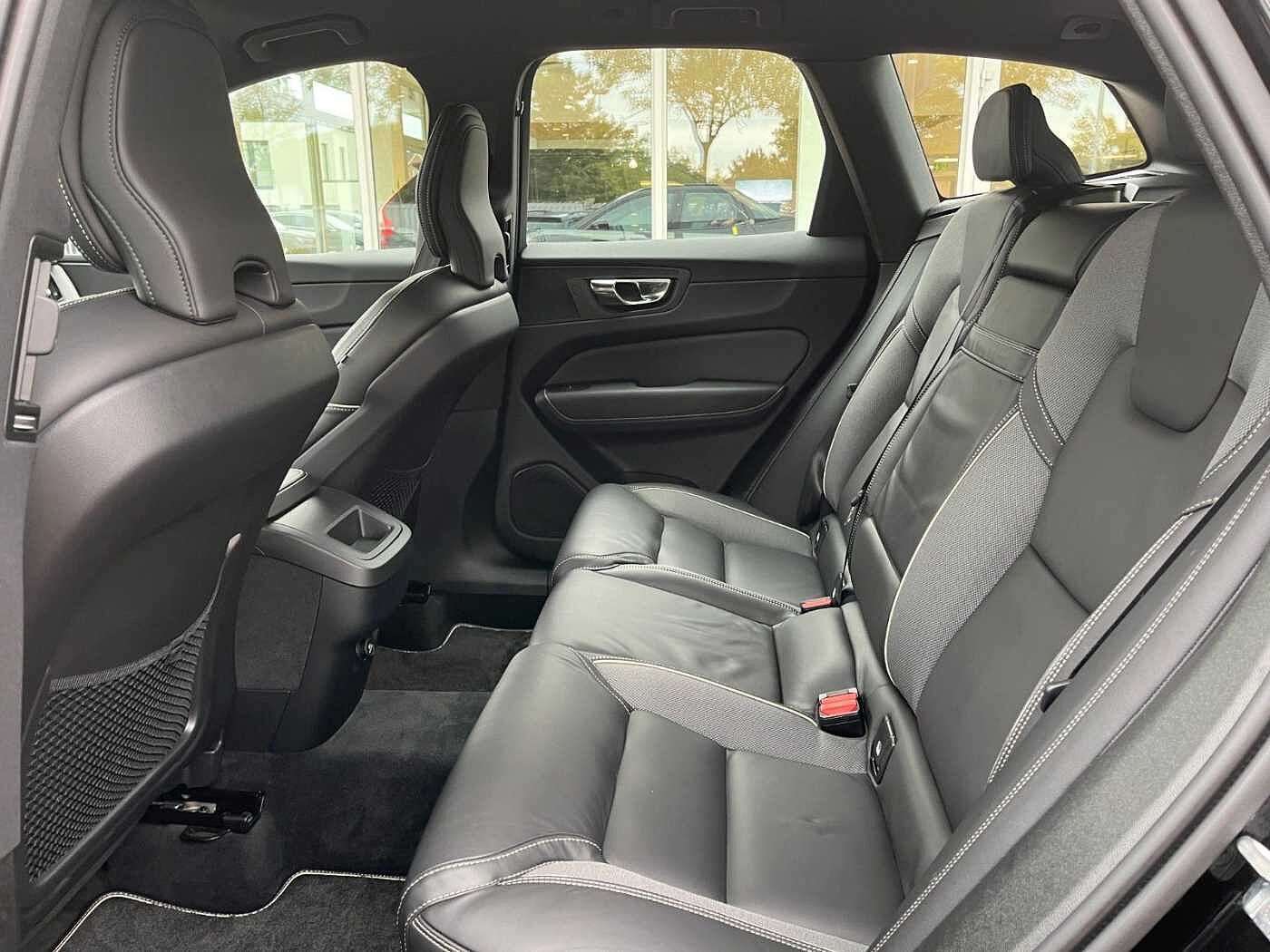 Volvo  D4 R Design Geartronic