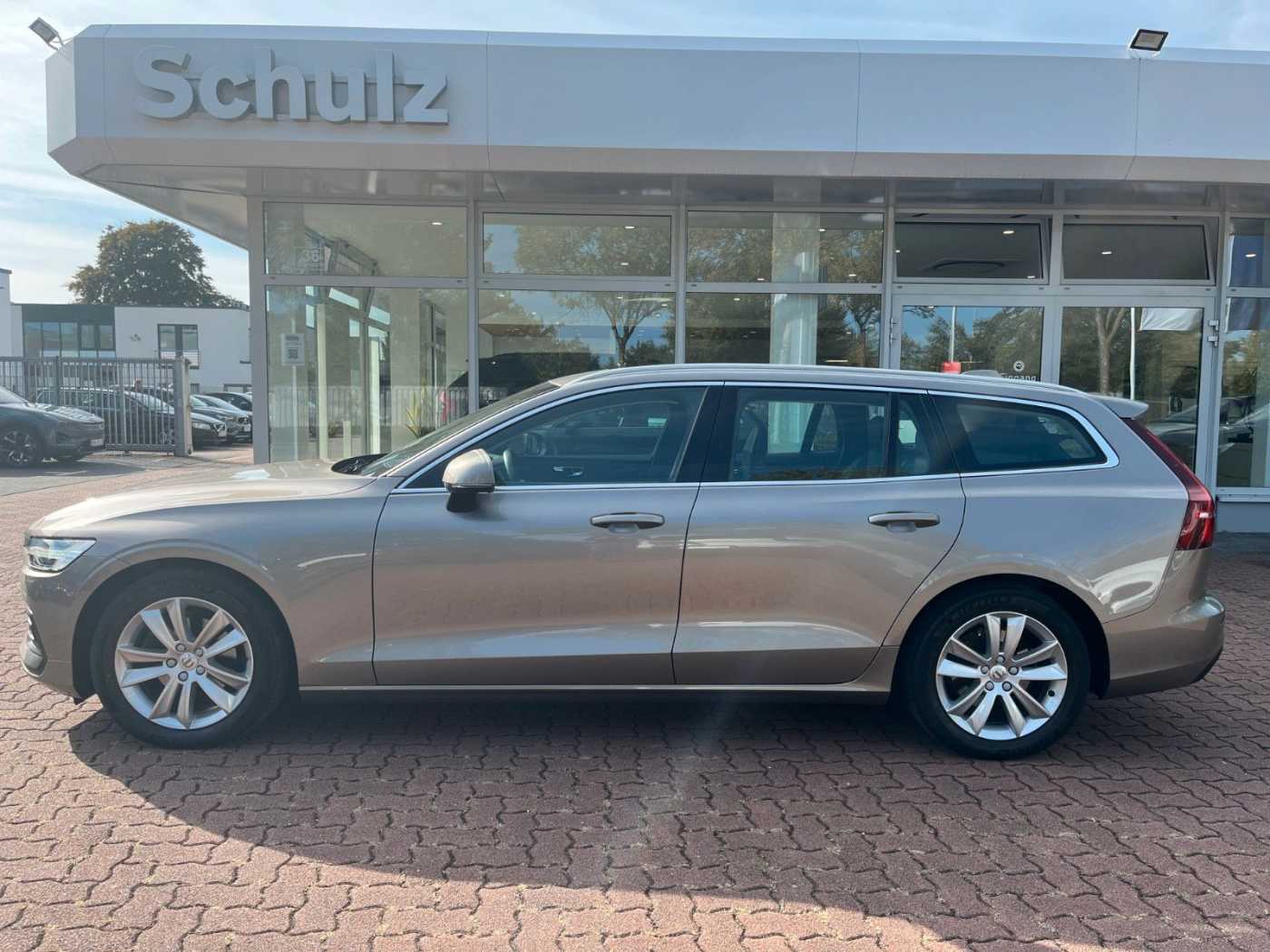 Volvo  D4 Geartronic Momentum