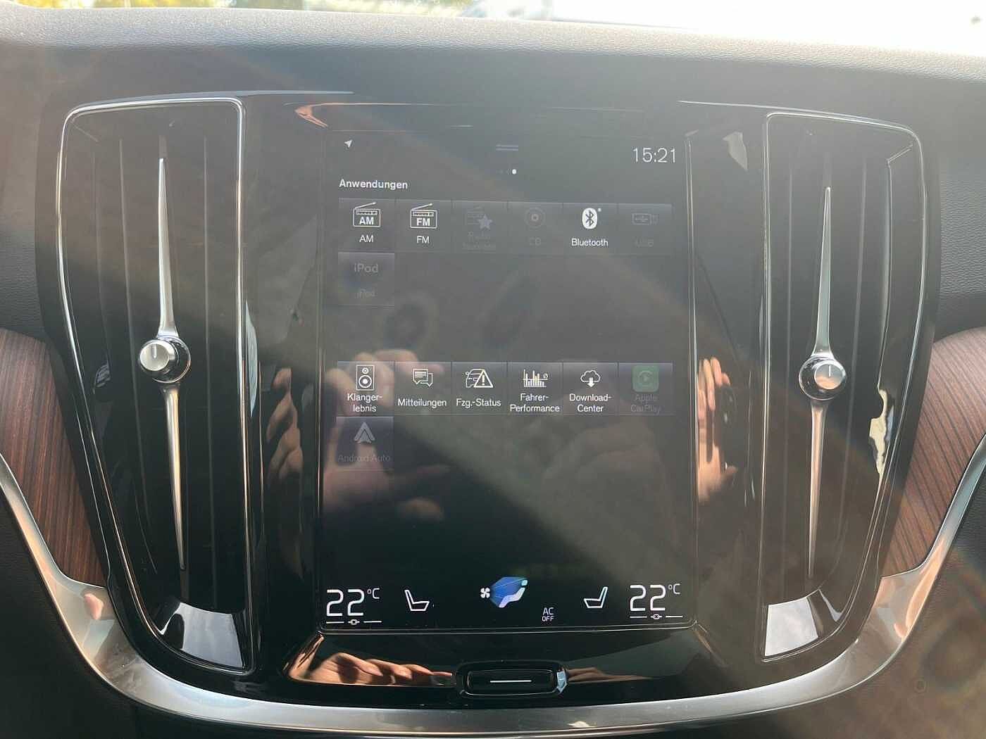 Volvo  D4 Geartronic Momentum
