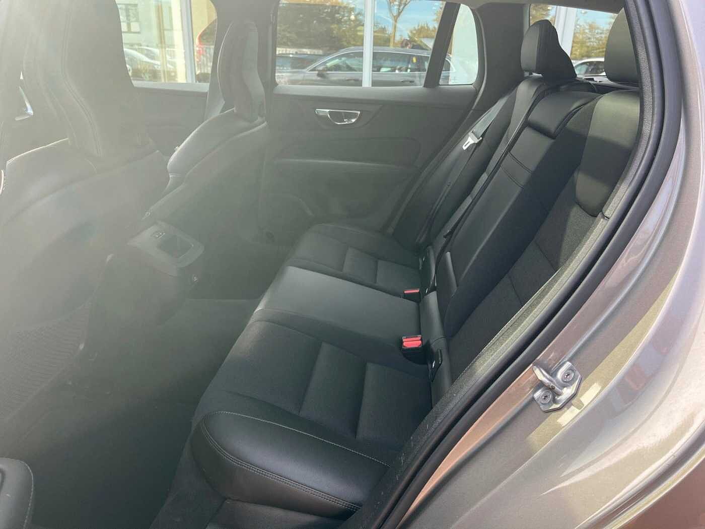Volvo  D4 Geartronic Momentum